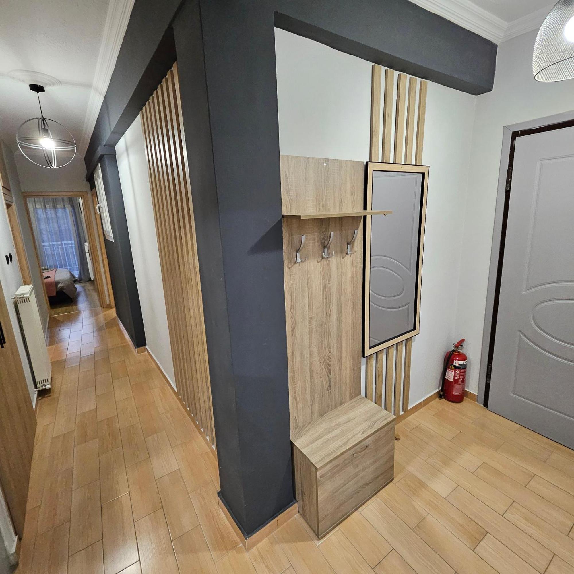 Central 3 Modern Apartment With Free Parking Serres Bilik gambar